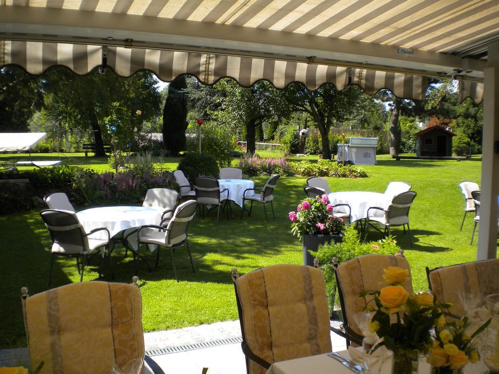 Schlosshotel Mitterhart ชวาซ ภายนอก รูปภาพ