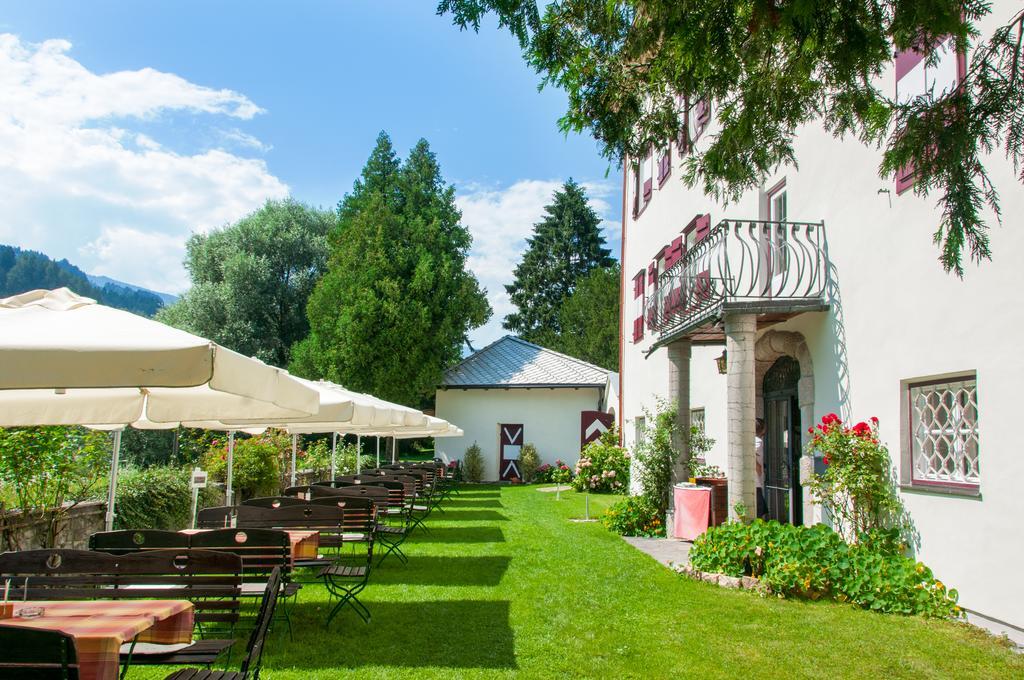 Schlosshotel Mitterhart ชวาซ ภายนอก รูปภาพ